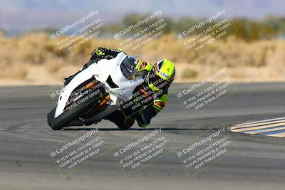 media/Jan-09-2022-SoCal Trackdays (Sun) [[2b1fec8404]]/Turn 16 (11am)/